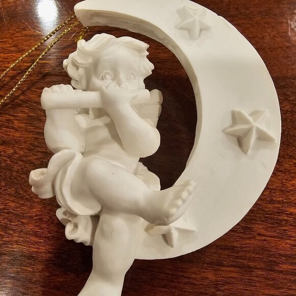Vintage 1997 Angel Moon Ornament Resin Cherub Playing Flute - Picture 2 of 5